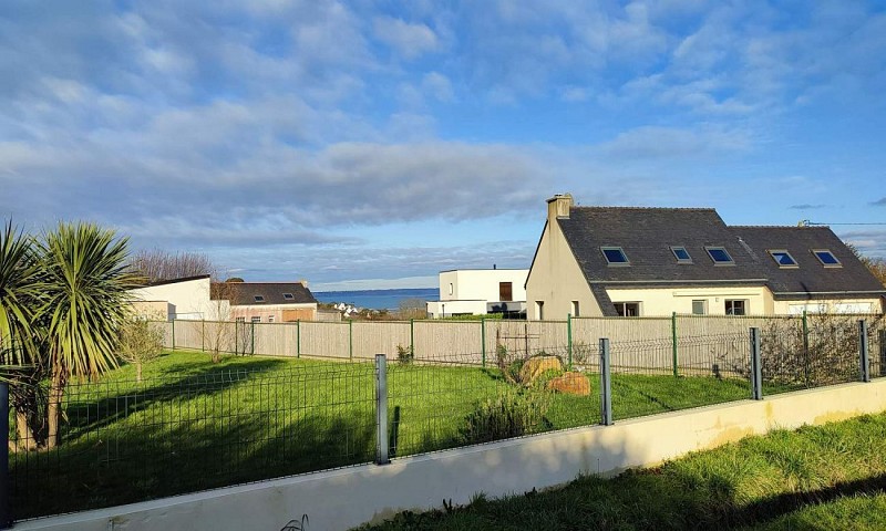 Dans les zones pavillonnaires - Locquirec