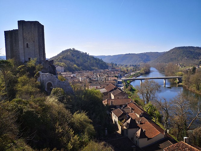 220324_Vue Tour Luzech