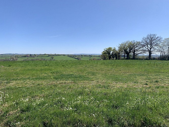 Randonnée à Châtelperron_Châtelperron