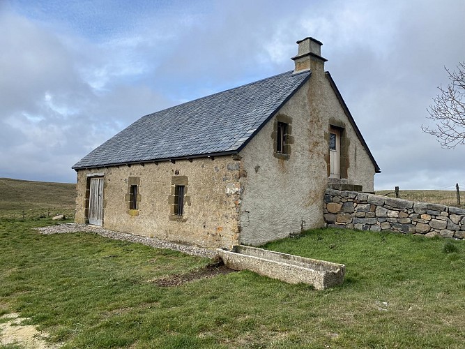 Tour du Buron de la Montagne de Ségur_Ségur-les-Villas