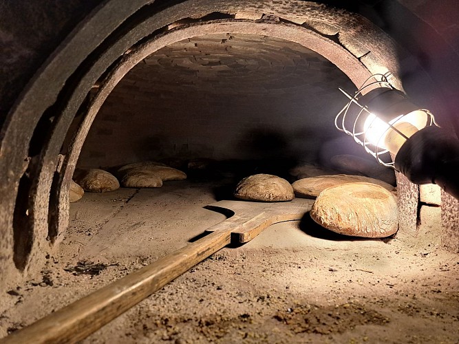 Four à pain - La tine - Conceze - © J.Lautrete - Office de Tourisme Terres de Correze (1)