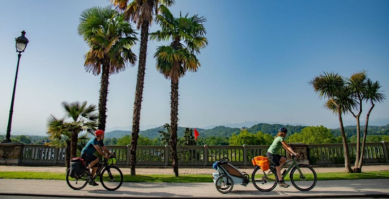 Véloroute V81_Pau bld des Pyrénées 002 