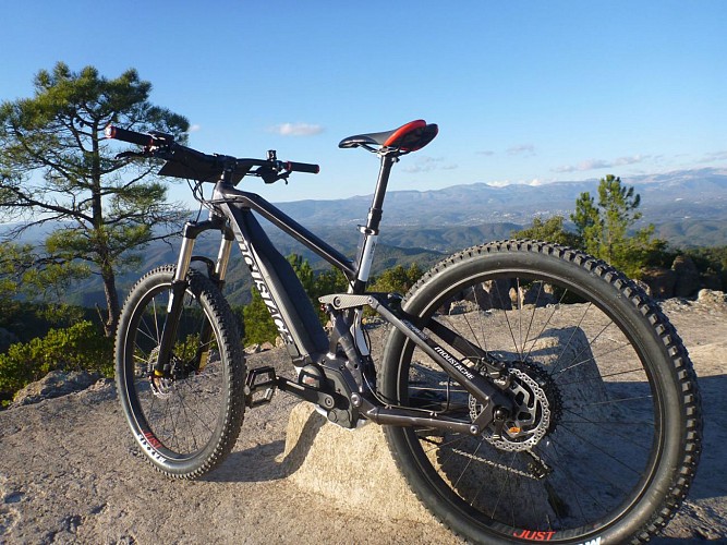 Les Adrets - tour du Pic de l'Ours - Malpey