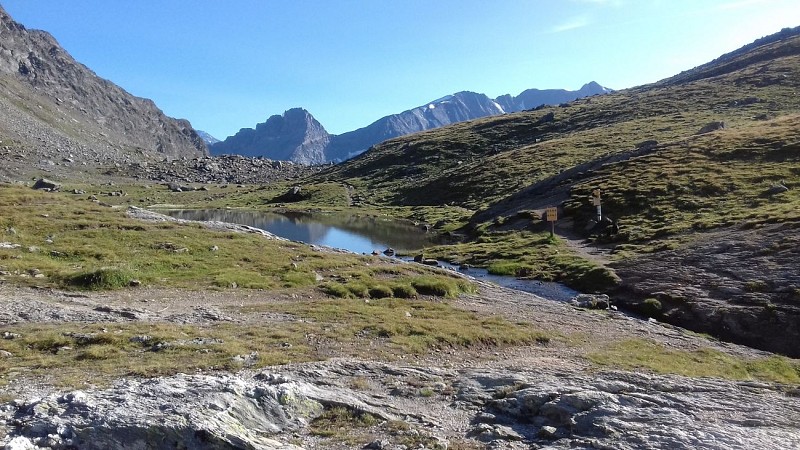 Arc 1950/2000 towards the Lake Trail