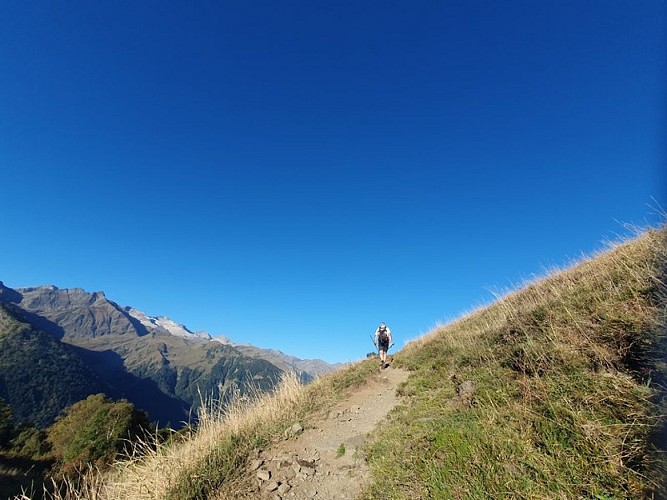 Arrivée sur le plateau de Campsaure