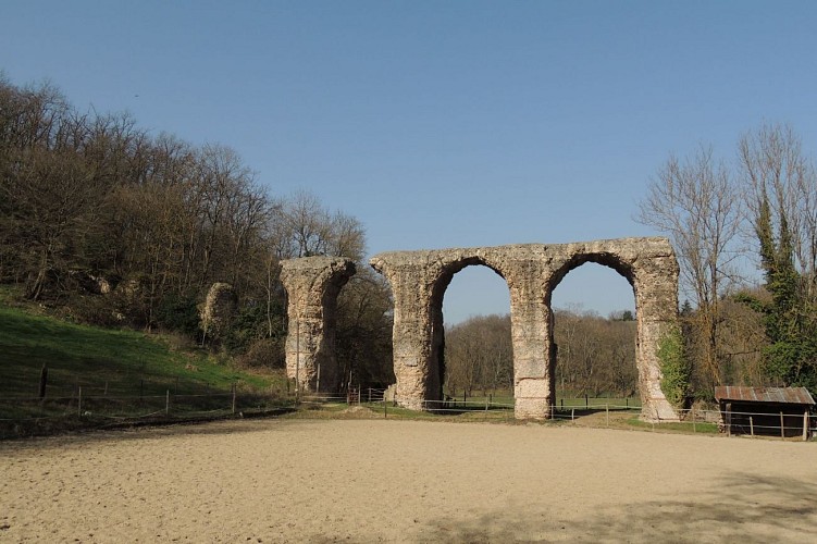 Balade au pont siphon du Garon de l'Aqueduc romain du Gier