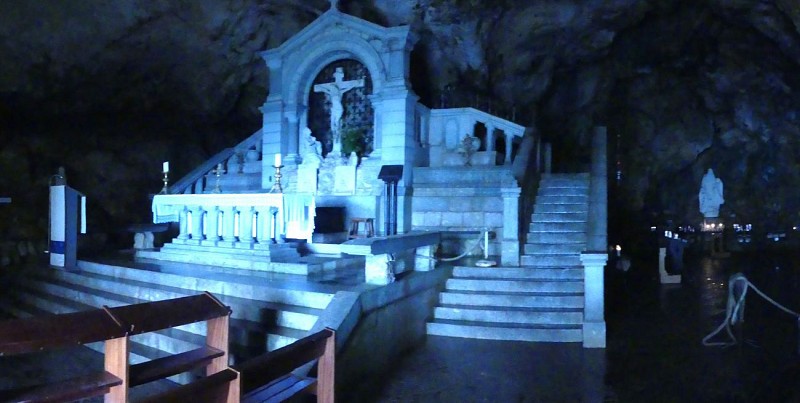 La crête de la Sainte-Baume, Pas de la Cabre à Pas de l'Aï