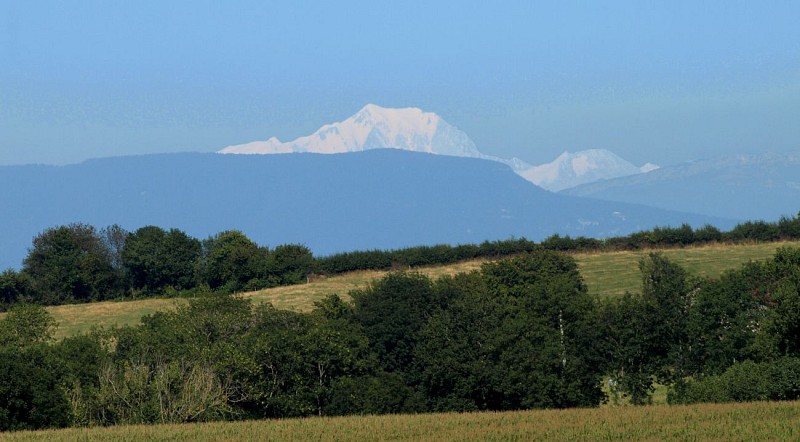 Circuit vélo : Les 3 Saints et la Croix bleue_Pont-de-Beauvoisin