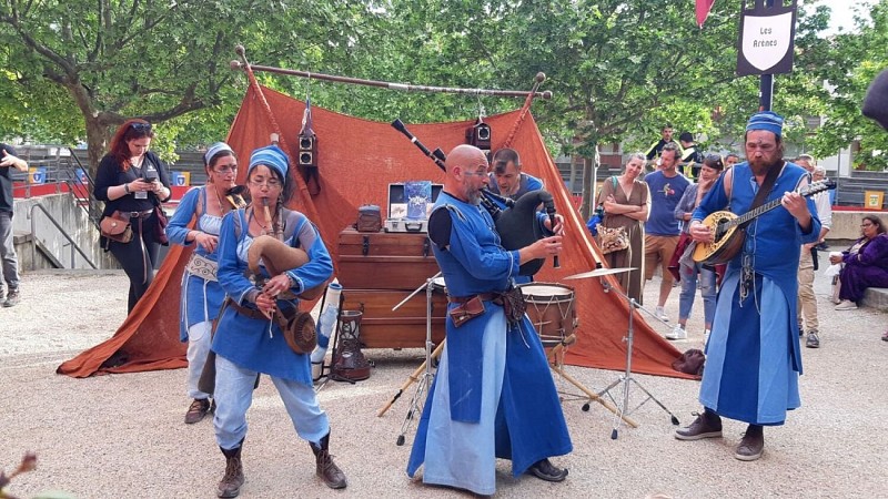 Fête médiévale à St Mathieu de Tréviers 