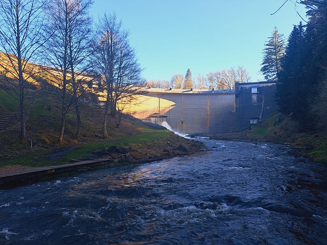 Barrage - Treignac © J Lautrete (2)