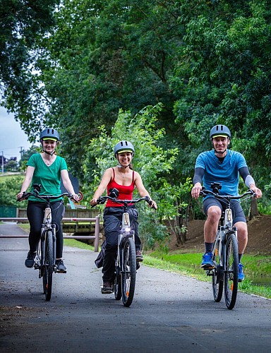 Vers le lac de Saint-Cricq_L'Isle-Jourdain