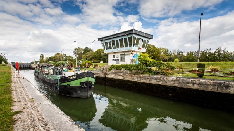 Longueil-Sainte-Marie_Boat&Bike