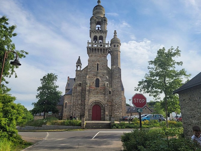 Saint-Senoux ; Cambré et Montserrat