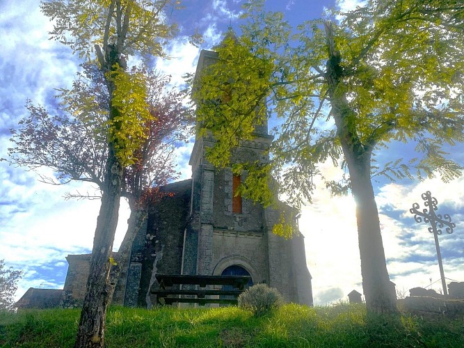 VERGT-DE-BIRON-Boucle du Chateau-Eglise 2