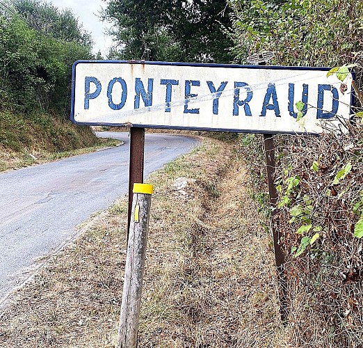 PONTEYRAUD-boucle du Bois de Jalineau-Route-Poteau