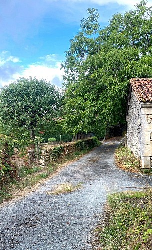 PAUSSAC SAINT VIVIEN-Boucle de la Verrerie-Chemin 2