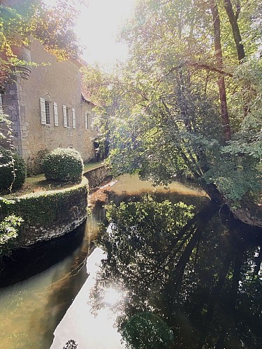 JAVERLHAC-Boucle Virade-Chateau-Rivière