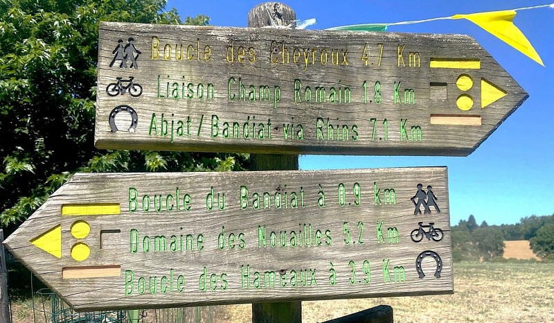 SAVIGNAC DE NONTRON-Boucle des cheyroux-Signalétique