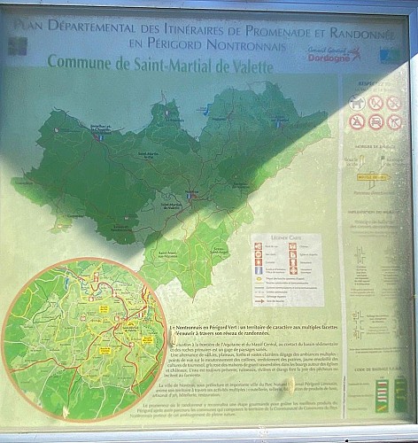 SAINT MARTIAL DE VALETTE-Boucle des îles-Panneau d'appel