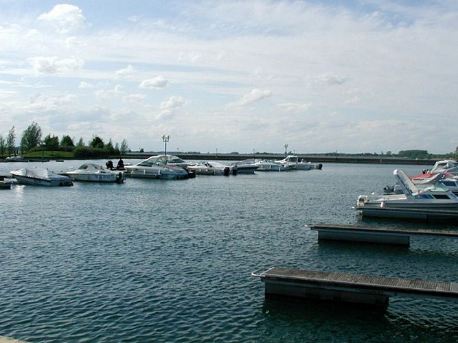 Port Dienville lac d'Amance 10