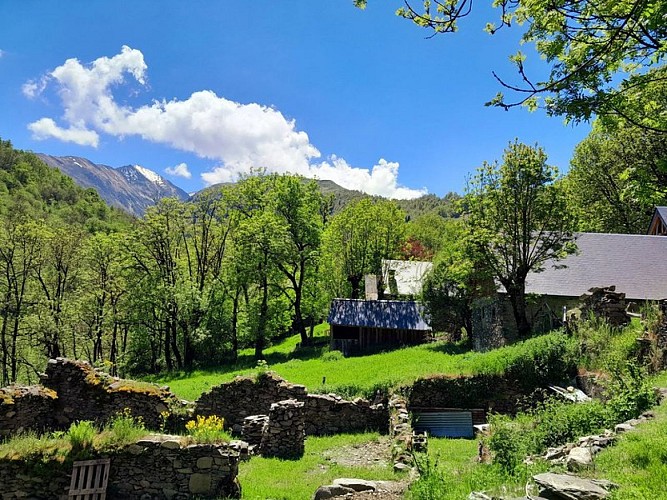 Halte bucolique aux granges de Labach