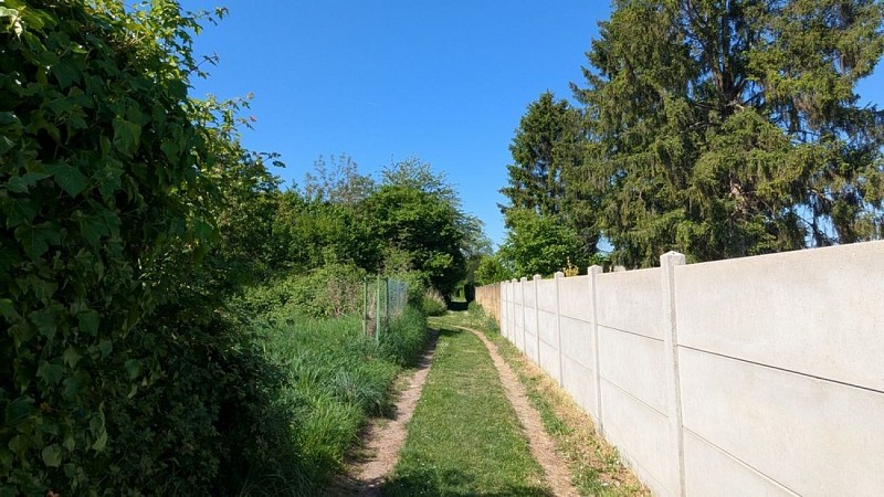 Rue du Tour de la Neuville