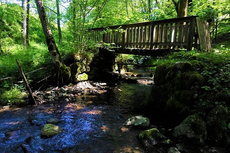 Autour de la Roque à St Clément