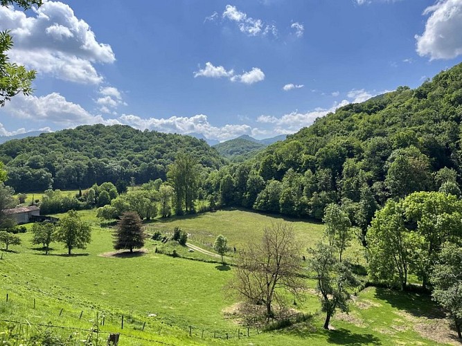 Panorama en arrivant à Saint-Bertrand-de-Comminges