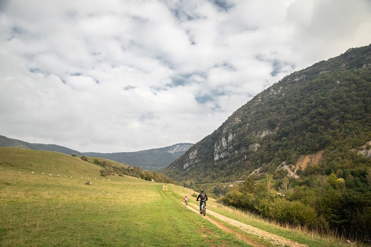 MTB route no. 26 (blue) - Tour des roches du Jarbonnet
