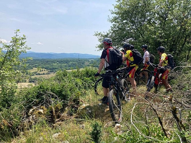 Circuit VTT n°30 (noir) - Monts de Corveissiat - Belvédères d'Echazeaux