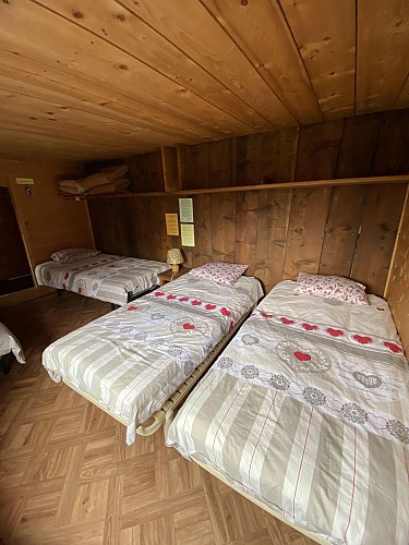 Habitación familiar en el refugio Châtelet d'Ayères
