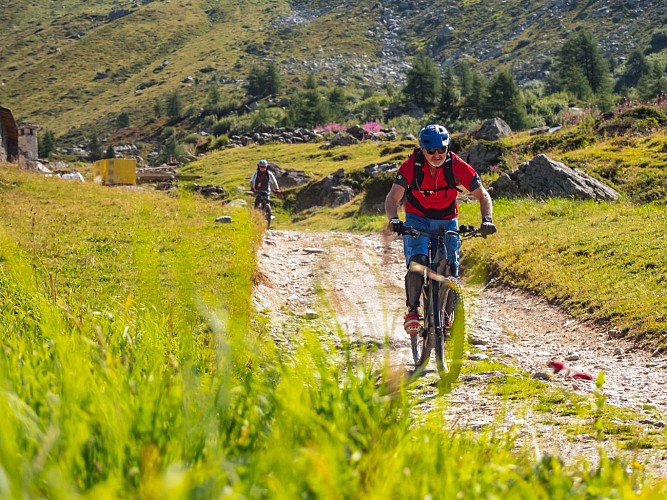 Aiguille Grive tour - E-Bike - Cross Country - Gravel