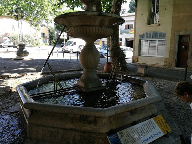 Fontaines, lavoirs et cascades de Barjols