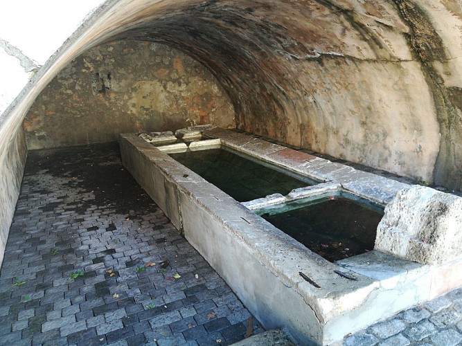 Fontaines, lavoirs et cascades de Barjols