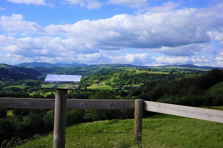 Du Rocher de la Mule à Las Clauzades