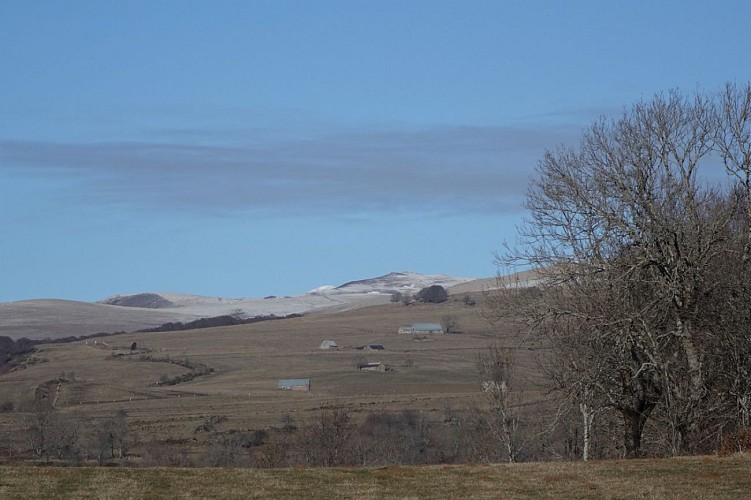 La Butte de Monjou à Jou Sous Monjou