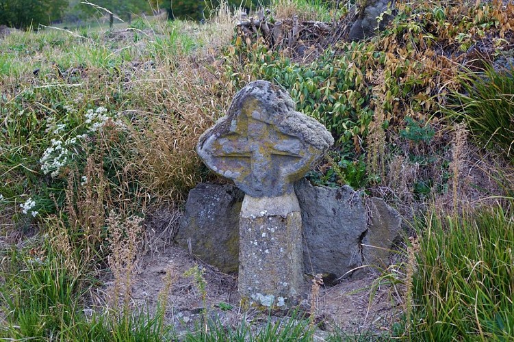 Le Château de Messilhac à Cros de Ronesque