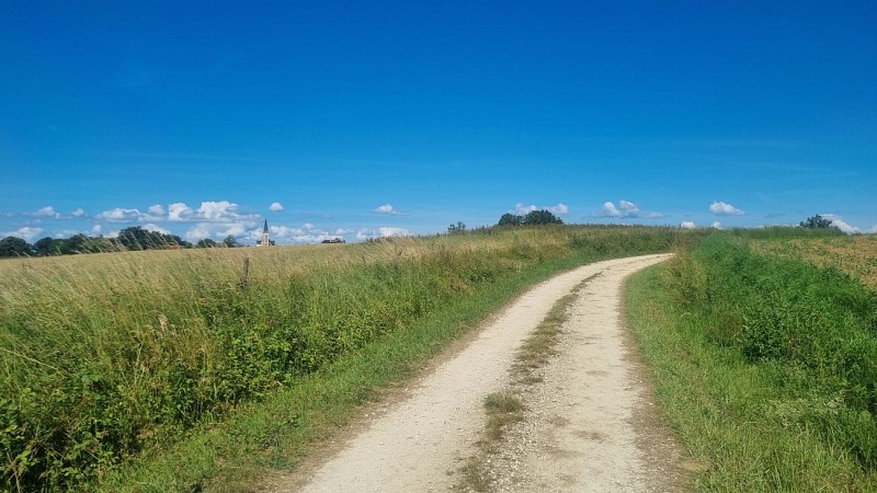 Circuit VTTAE n°13 (rouge) - Les chemins de St Jean