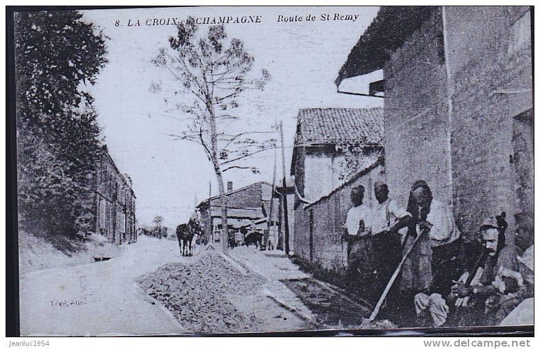 A la croisée des chemins de La Croix en Champagne