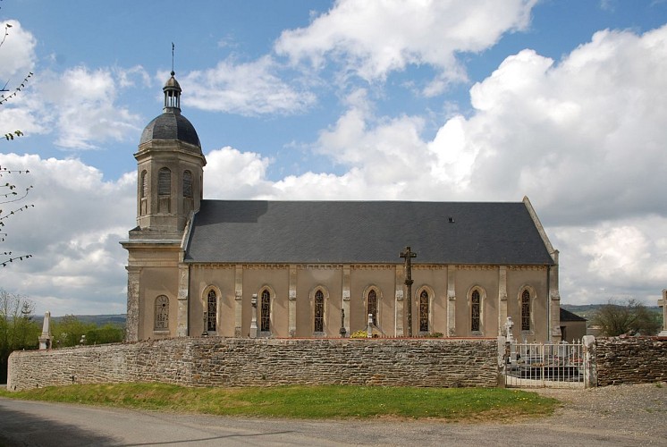 photo7_eglise_saint_jean_baptiste_copyright_guibout
