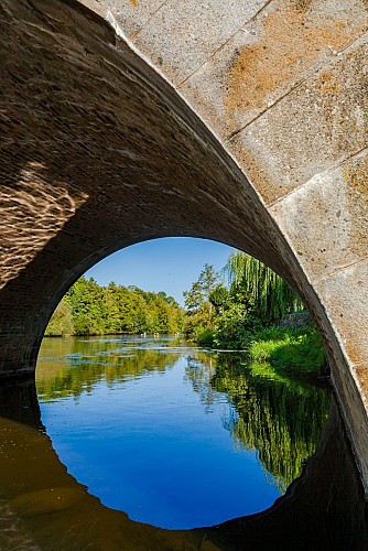 Falaise Tourisme - Pont d'Ouilly - Loisir, Kayak, VTT, Escalade © Sabina Lorkin @anibasphotography