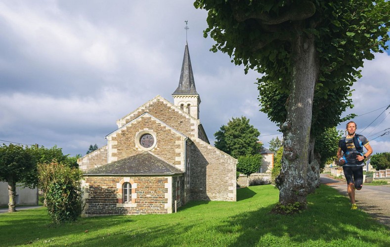 photo8_eglise_st_Marc_douilly_copyriht_Laurent Besnehard 7studio