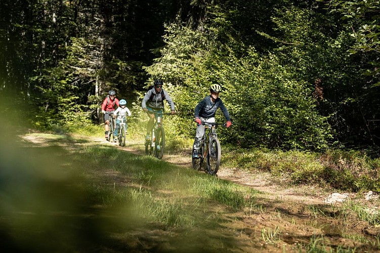 Piste bleue VTC - La Cavale - au départ de La Féclaz_La Féclaz