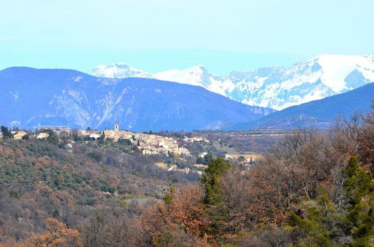 Vue sur Roumoules