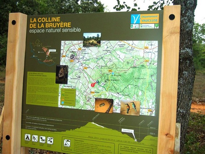 Panneau d'accueil de l'ENS de La Bruyère