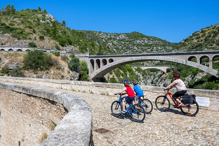 H_Oenovelo 2_Pont du diable_Gorges Herault-9