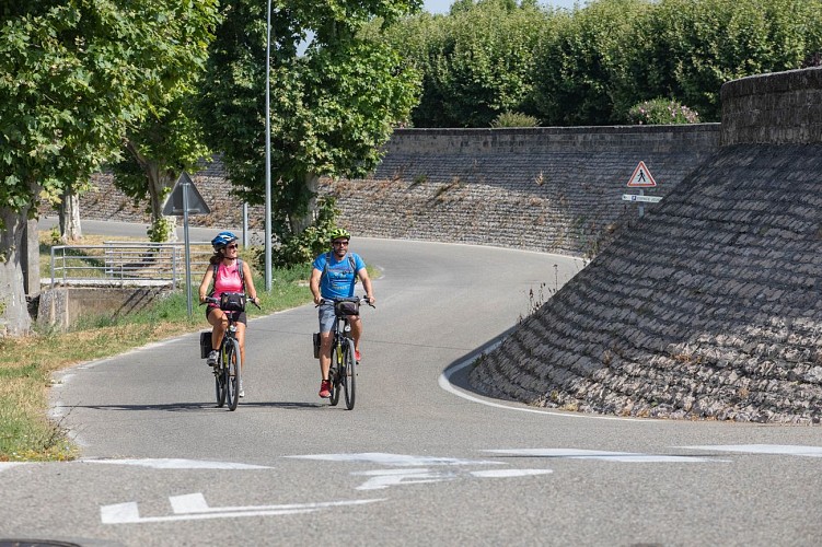 7 Van Orange naar Caderousse, van de Romeinse stad tot de ontdekking van het groene eiland van de Rhône - N°7