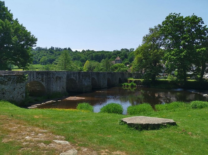 Boucle locale N°54 Ahun et la vallée de la Creuse