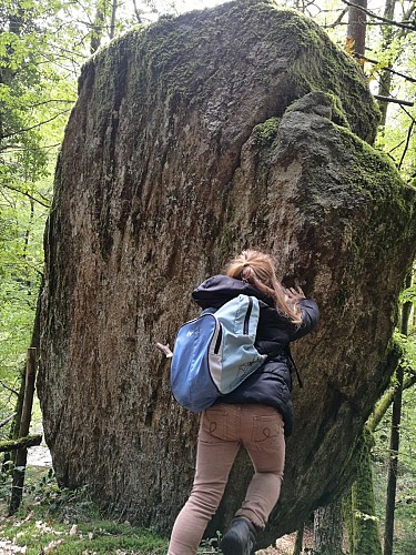 Sentier de la Roche Branlante