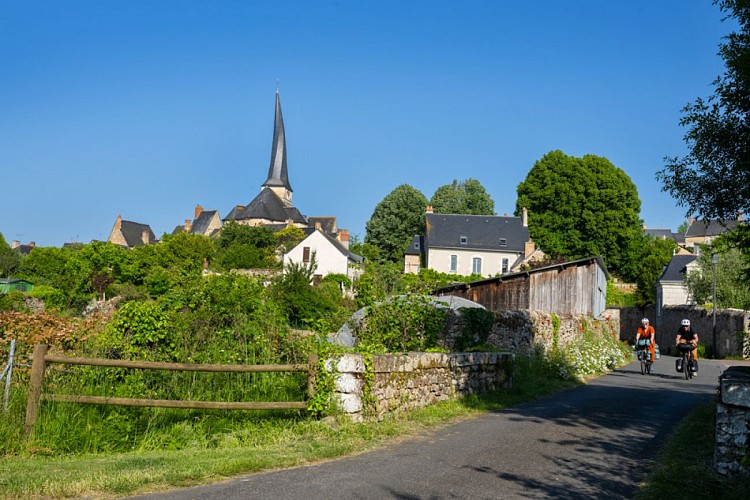 Clocher tors du Veil Baugé